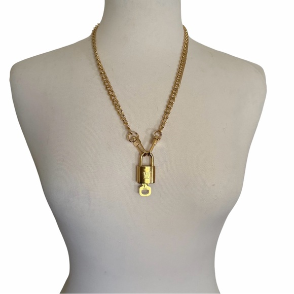 Authentic Louis Vuitton brass lock and key with 2 non-LV chains - Picture 2 of 14